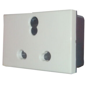 LEGRAND LYNCUS 6/16A SOCKET 3M WHITE-677229