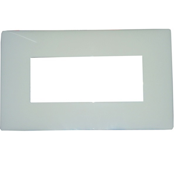 0015846_legrand-mylinc-675564-4m-white-cover-plate-with-frame_600